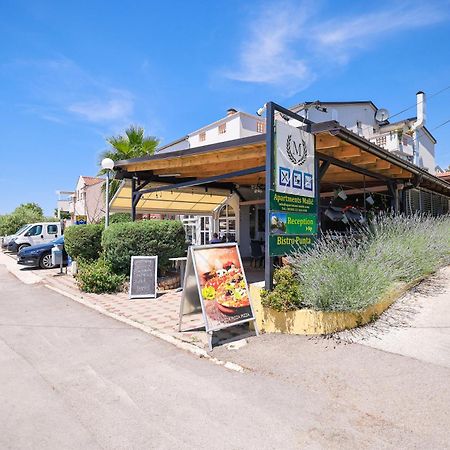 Apartments Malic Petrčane Dış mekan fotoğraf