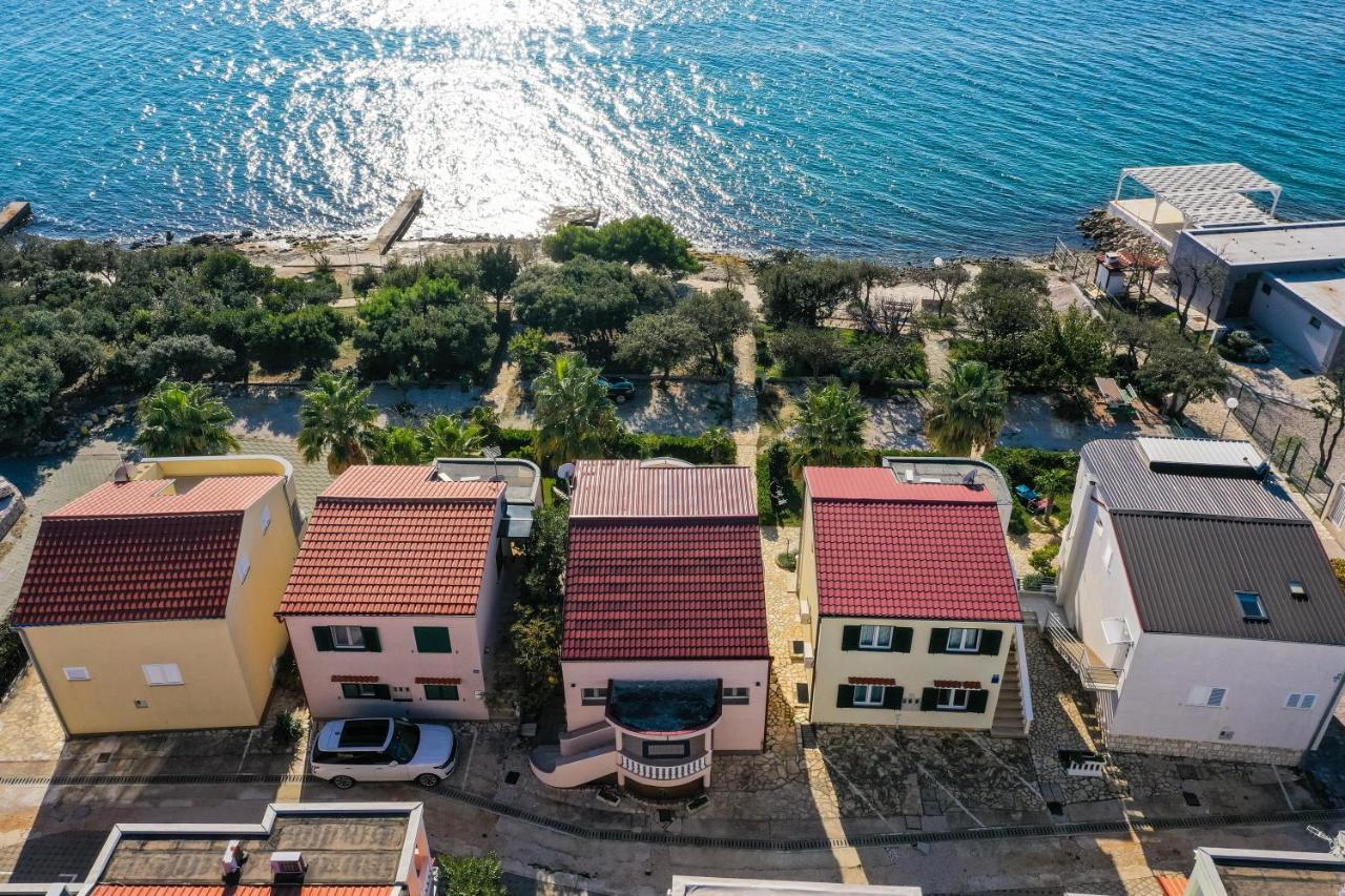 Apartments Malic Petrčane Dış mekan fotoğraf